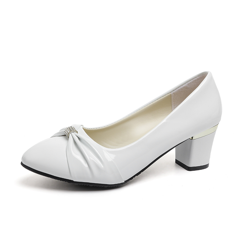 Home Office Makeover - Sepatu Pumps Wanita Desainer Hak Sedang